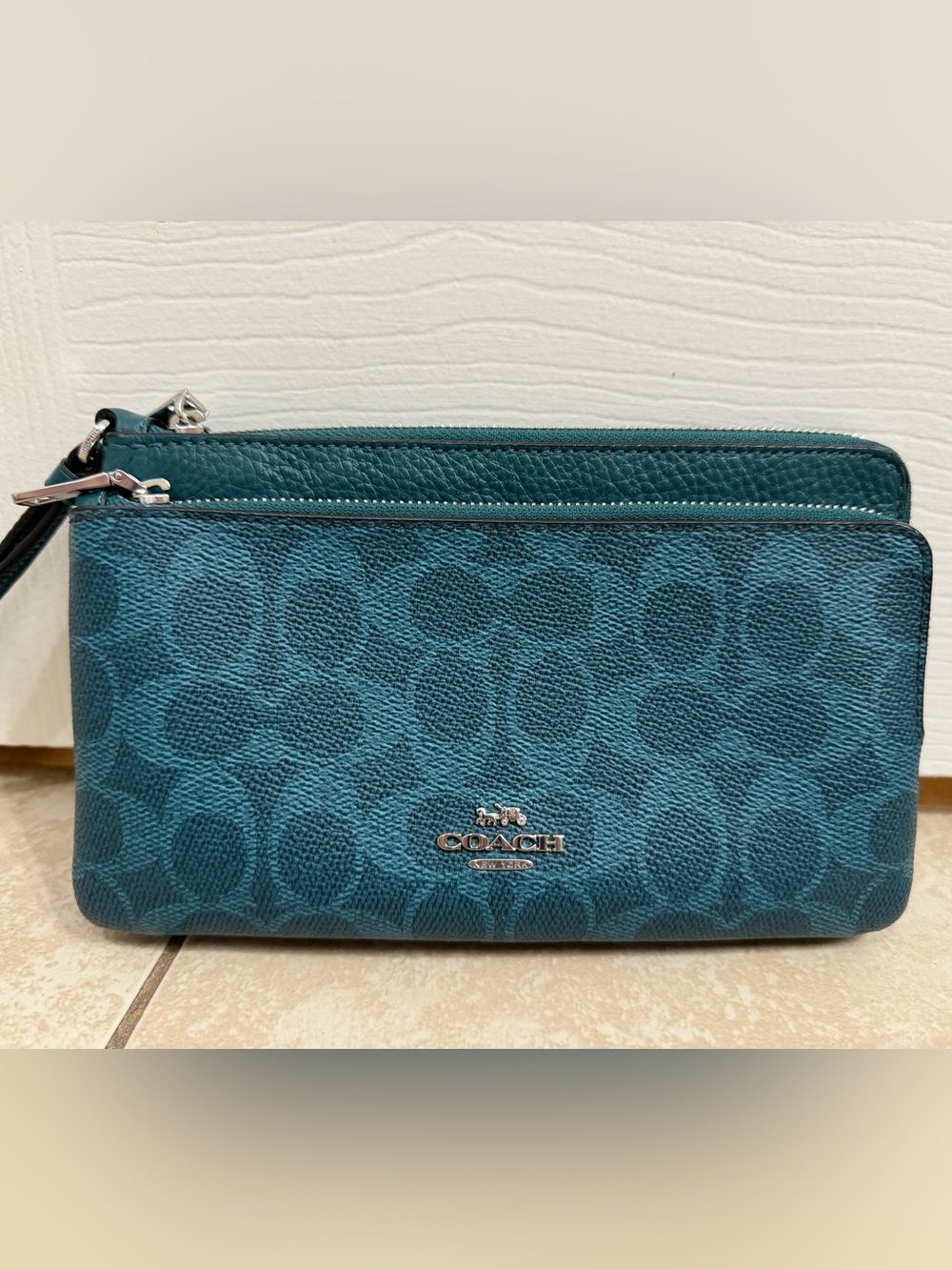Coach Double Zip Wristlet Aquamarine